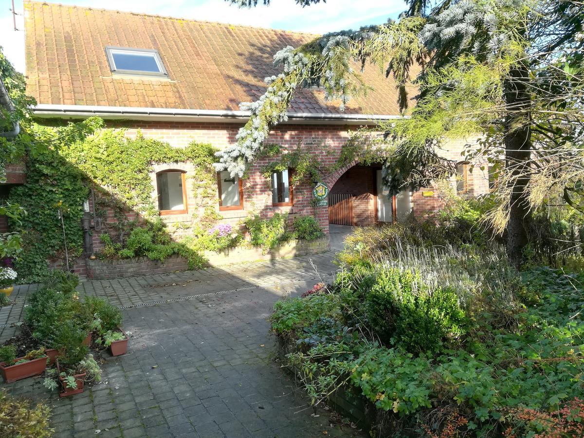 Bed and Breakfast Pantgat Hof Bollezeele Экстерьер фото