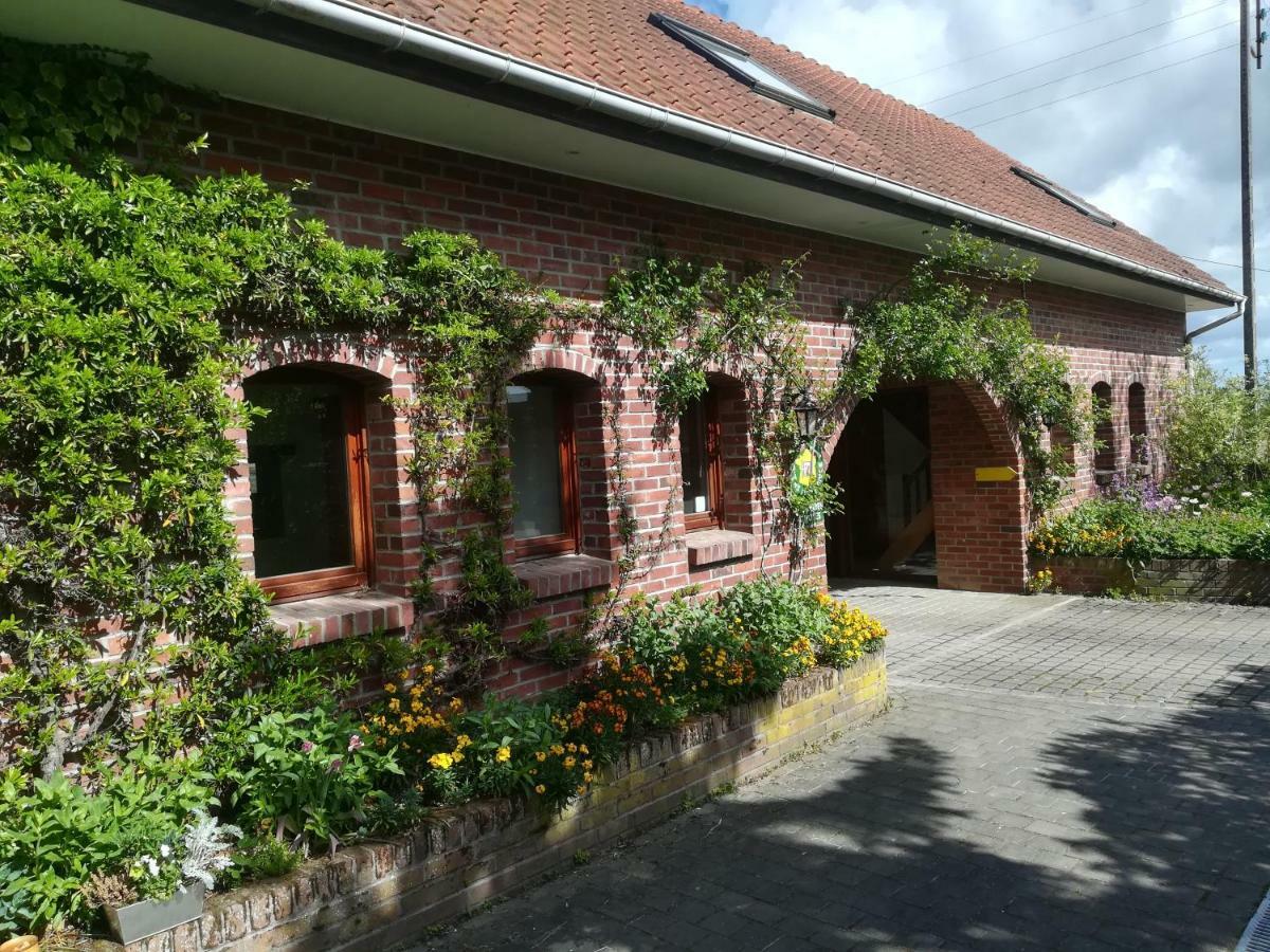 Bed and Breakfast Pantgat Hof Bollezeele Экстерьер фото